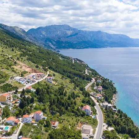 ヴィラ Iponi ミミツェ